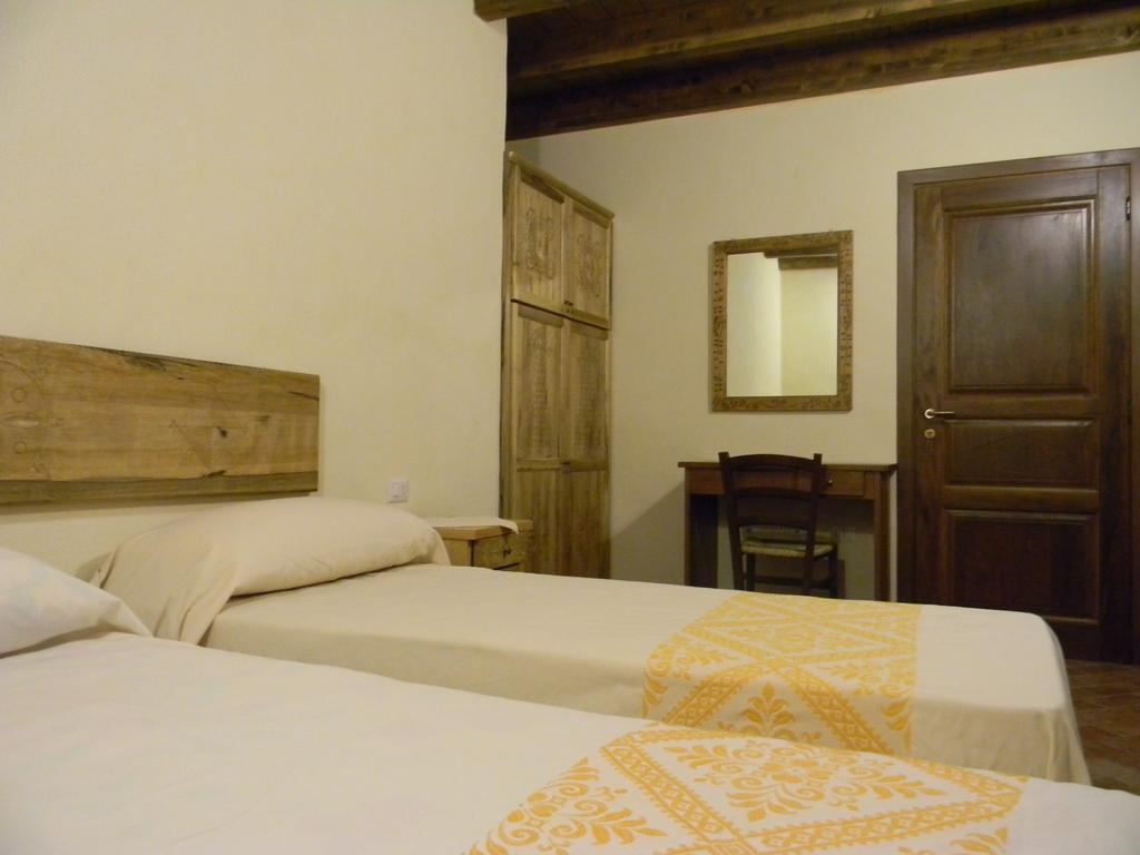 Agriturismo Battaglia Villamassargia Exterior photo